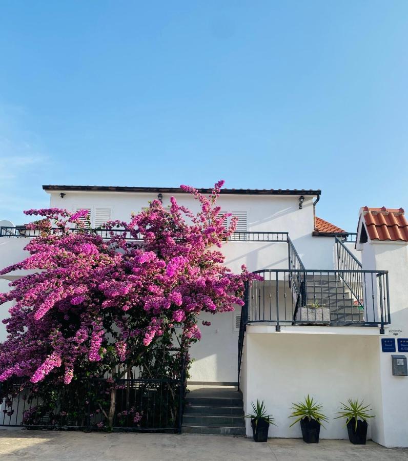 Guesthouse Dvoshko Hvar Kültér fotó